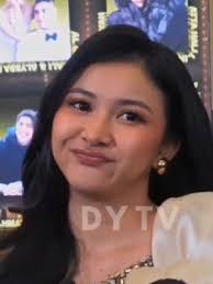 Dusta di Balik Cinta: Adinda Azani dan Eza Gionino