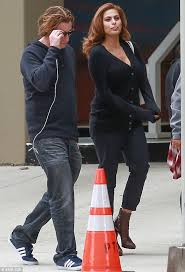 Eva Mendes In First Appearance Since Welcoming Baby Esmeralda Daily Mail Online