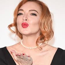 Lindsey Lohan Is Awkwardly Flirting With Tyga