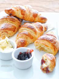 Dari statistik komposisi pemberi pinjaman dibagi menjadi dua yakni utang dari negara lain dan utang dari organisasi internasional. Croissant Lo Foodie