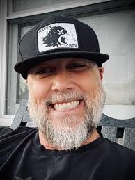 Bethany Andrews's Instagram, Twitter & Facebook