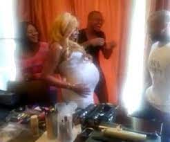 Watch A Very Pregnant Tamar Braxton Shows Us How To Pop That Baby J Lo Opening A Chain Of Cellphone Stores Thejasminebrand