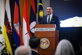 Check spelling or type a new query. Malaysia Capai Dua Kejayaan Utama Dalam Sidang Kemuncak Asean Hishammuddin Astro Awani