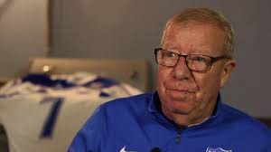 '𝙄 𝙨𝙪𝙥𝙥𝙤𝙧𝙩 𝙛𝙤𝙤𝙩𝙗𝙖𝙡𝙡', 🟦⬜️ A short piece with Gaff