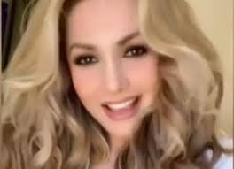 Patricia manterola carrion was born to jorge manterola and maria dolores carrion, the second of three children. Paty Navidad Niega Que Recibira Vacuna Anticovid Ante Participacion En Masterchef El Siglo De Torreon