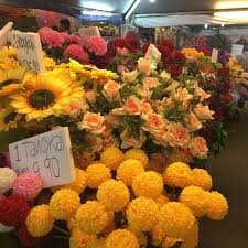 Mazzo di fiore aeon tebrau. Ah Son Kedai Bunga Flower Shop