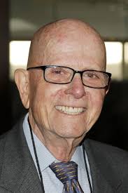 Henry Bollinger's Instagram, Twitter & Facebook