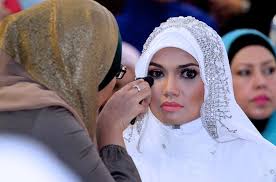 Perkara tersebut dikongsi pemilik sebenarnya, puteri sarah liyana megat kamaruddin itu menerusi instagramnya. Gambar Sekitar Majlis Nikah Syamsul Yusof Puteri Sarah Liyana Sensasi Selebriti