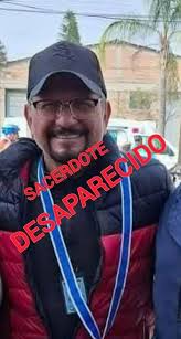 SACERDOTE DESAPARECIDO SE DIRIGÍA PARA CELAYA. Es el Sacerdote Francisco  Nuñez Martínez St. Se dirigía de la Cd. México A Celaya, GT. Salió el día 7  de febrero del 2025, ya son