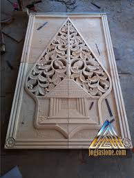 Scène de combat typique, gunungan. Relief Gunungan Batu Putih