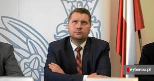 He was elected in 2019 as member of. Minister Czarnek O Powrocie Do Szkol I Bolszewickiej Indoktrynacji