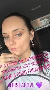 Beth Contreras's Instagram, Twitter & Facebook