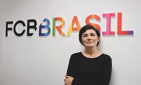 Somos uma agência multidisciplinar, capaz de entregar projetos de comunicação integrada, que vendem hoje e constroem marcas ao longo do tempo. Fcb Brasil Tem Nova Head De Planejamento
