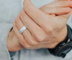 Enso Gives Traditional Rings A Silicone Reboot Rings Enso Rings Rings For Men