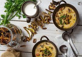 Sup cendawan berkrim ini amat sesuai makan bersama dengan roti garlic (roti perancis disapu butter dan direnjis dengan bawang putih yang dicincang dan dibakar). Sup Cendawan Porcini Kering 7 Resipi Untuk Membuat Sup Cendawan