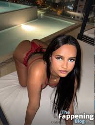 imthaliaoff  imthalia Nude Leaks OnlyFans Photo 5 | TheFappening