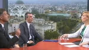 Prvo sočno opsovao, a onda oborio voditelja na patos. 8otev9zj9yuwlm