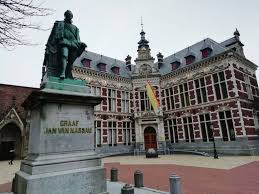 ¿pero cómo es que se lo confunda con el nombre «holanda» cuando solo dos de sus 12 provincias se llaman de tal manera? Diferencia Entre Holanda Y Paises Bajos La Vida Son Dos Viajes