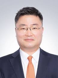 [서기수의 경제+] 초보 투자자들, 주식과 ETF 투자에서 반드시 피해야 할 실수