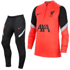 Het psg heren trainingspak behoort tot de officiële psg clubmerchandise. Liverpool Trainingspak