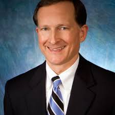 MALCOLM S MOORE,JR MD