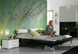 جداريات جدارية في غرفة النوم فوق السرير صور تصميم أفكار حلول