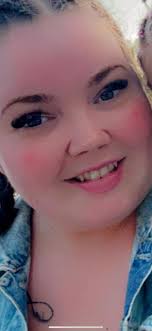 MY NAME IS NATALIE CONNELLY I AM A ADVANCED AESTHETIC PRACTITIONER AND  EDUCATOR. I OFFER A RANGE OF TRAINING COURSES SUCH AS PATHWAY,  DERMAPLANING, MICRONEEDLING, DERMAL FILLERS, ANTI WRINKLE INJECTION, B12,  SKIN