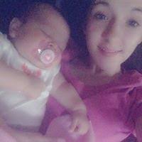 Alicia Rakes's Instagram, Twitter & Facebook