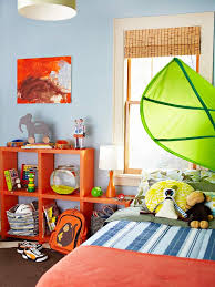 A shared teenage boys' bedroom with bunk beds and colorful carpet. Igbbdi40 Inspiring Green Boys Bedroom Decorating Ideas Finest Collection Hausratversicherungkosten Info