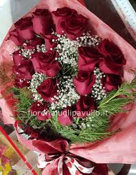 Mazzo di rose rosse gigante. Consegniamo A Marano Sul Panaro I Tuoi Omaggi Floreali