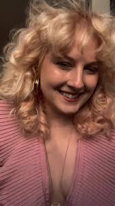 Lorie Foreman's Instagram, Twitter & Facebook