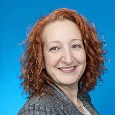 Lindsay Childress's Instagram, Twitter & Facebook