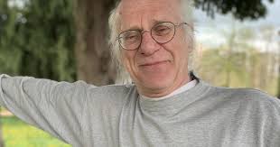 Nord-Isère​. Le dessinateur Gilbert Bouchard a tourné dans un film avec  Clovis Cornillac