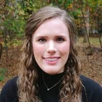 Shelby Priest's Instagram, Twitter & Facebook