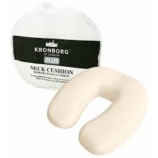 Bantal travel merupakan sebuah benda yang terlihat sepele namun sebenarnya memiliki peran penting. Rekomendasi 12 Bantal Leher Yang Cocok Dibawa Saat Traveling Terbaru 2020 Bukareview