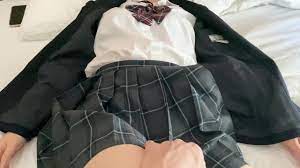 個人撮影】美人彼女に高校時代の制服を着せて着衣中出しSEX ！色白美尻を見下ろしながら高速ピストンでひたすらにポルチオを攻め続けてあげました。素人カップル JKコスプレ 尻フェチ ハメ撮り 主観映像 