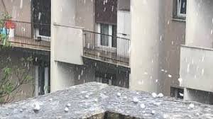 200 pini sradicati a milano marittima da una tempesta, con una donna ferita. Grandine Bologna Oggi Grossi Chicchi Su Citta E Provincia Foto E Video Meteo Ilrestodelcarlino It