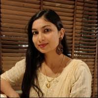 Bushra Malik's Instagram, Twitter & Facebook