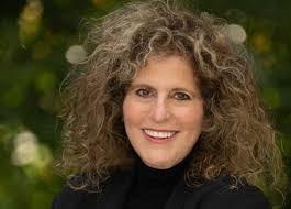 Pam Tobin's Instagram, Twitter & Facebook