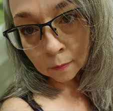 Christine Oberle's Instagram, Twitter & Facebook