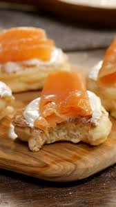Blinis Au Saumon Amusebouchefacilerapide Rapide Et Parfait Comme Amuse Bouche Recept Entre