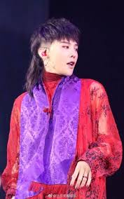 Why everyone's obsessing over the wolf haircut right now. The Wolf Cut Trend Is Back Kkuljaem