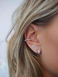 Fyi It S Time To Get A Conch Piercing Earings Piercings Cuff Earrings Ear Cuff Earings