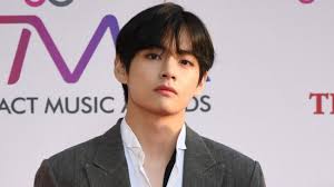 bts v hailed as no 1 most handsome man in the world 2020 beating hollywood actors most handsome men hollywood actor mixtape