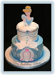 Cinderella Birthday Cake Images For Girls Cinderella Cinderella Cake Disney Princess Cake Disney Themed Cakes