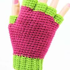 Easy and quick fingerless gloves knitting patterns with choices for all skill levels. Jersey Mitts Fingerless Gloves Free Crochet Pattern Crochetkim