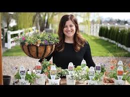 6 Planting Up Spring Color X2f X2f Garden Answer Youtube Annual Garden Plants Hanging Basket Garden