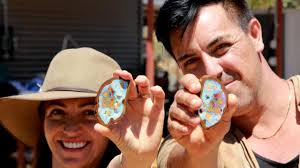 Whitsunday siblings discover $1.2m opal deposit