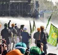 अगले जत्थे में महिला किसान, 16 ...