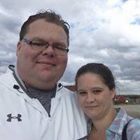 Cynthia Motsinger's Instagram, Twitter & Facebook